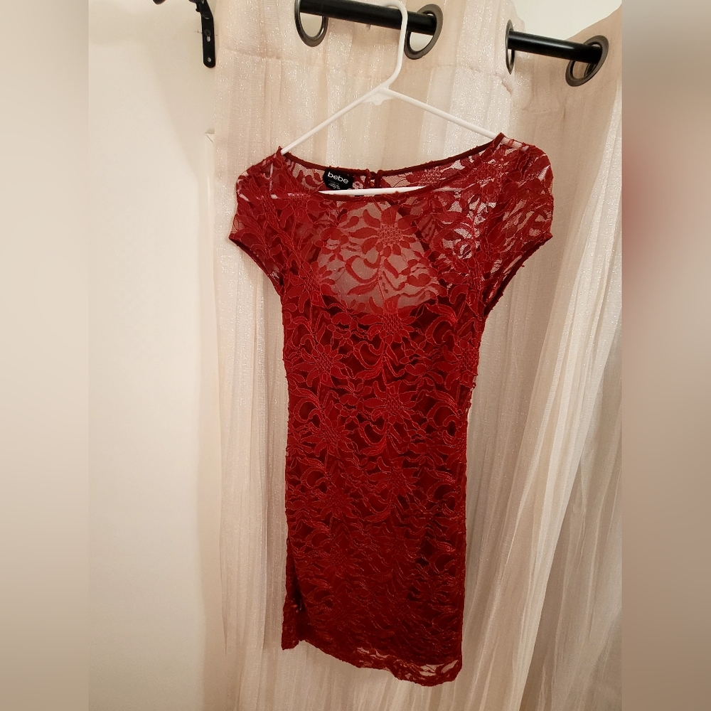 Bebe red lace dress/open back